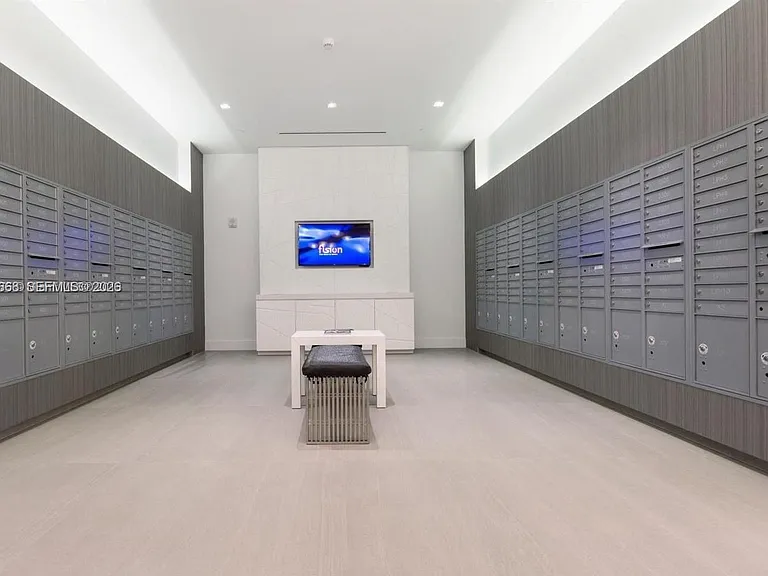 17111 Biscayne Blvd #408 — Photo 21
