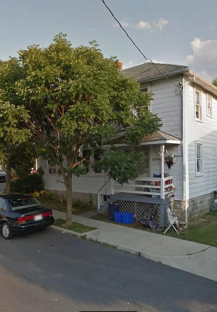 Building Photo - 1001 S Cameron St