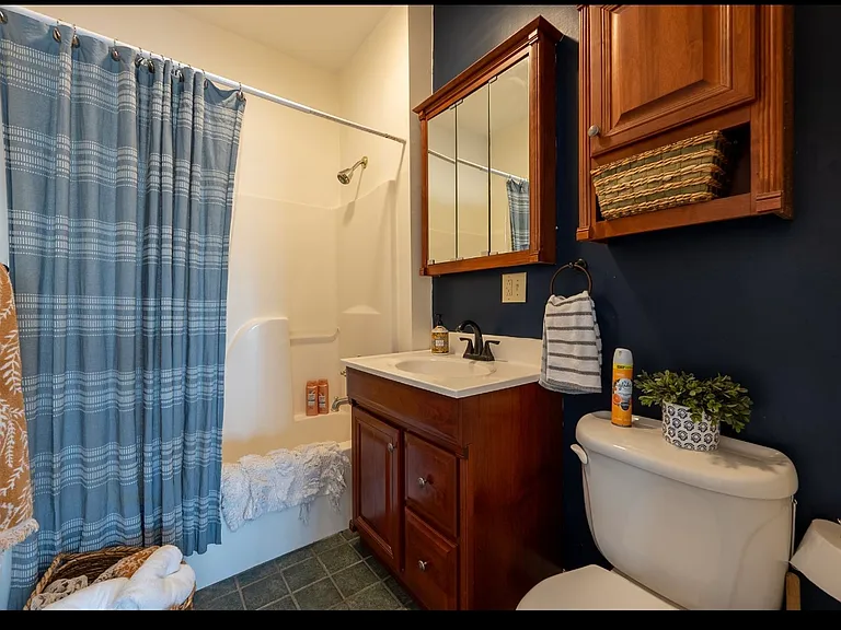 1701 Sterling Dr — Photo 7