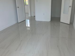 847 81st St APT 3, Miami Beach, FL 33141