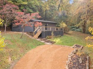 12 Saunooke Rd, Asheville, NC 28805