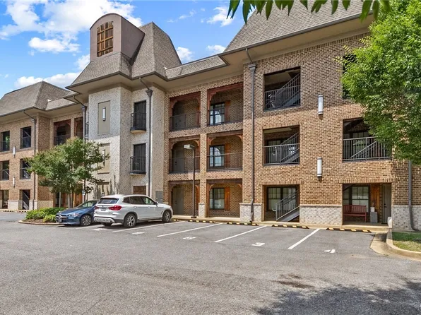 1426 Paul W Bryant Dr APT 12, Tuscaloosa, AL 35401