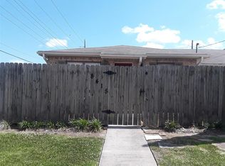 8415 Glen Meadow Ln, Beaumont, TX 77706