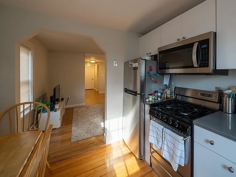 160 Dorchester St #3 — Photo 1