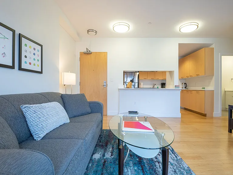 1085 Boylston St — Photo 9