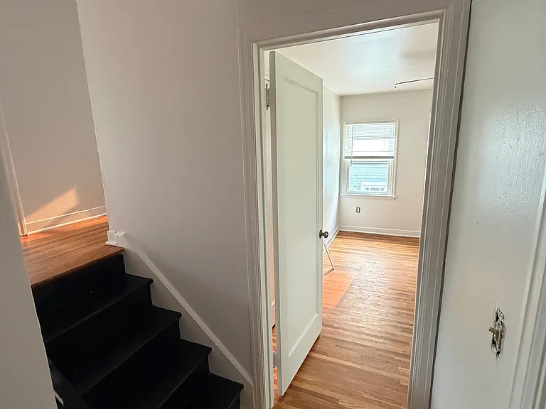 864 Highland Ave #1 — Photo 5
