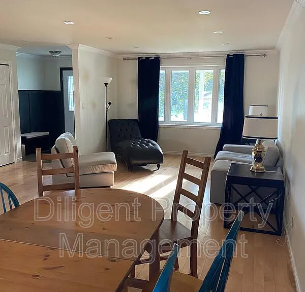 1326 Hopewell Ave #1 — Photo 17