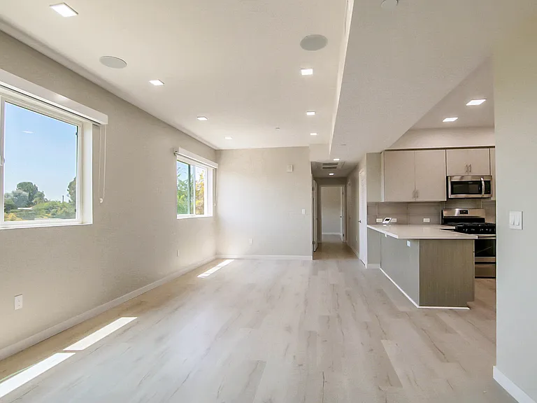 The Vivant Apartments — Photo 16