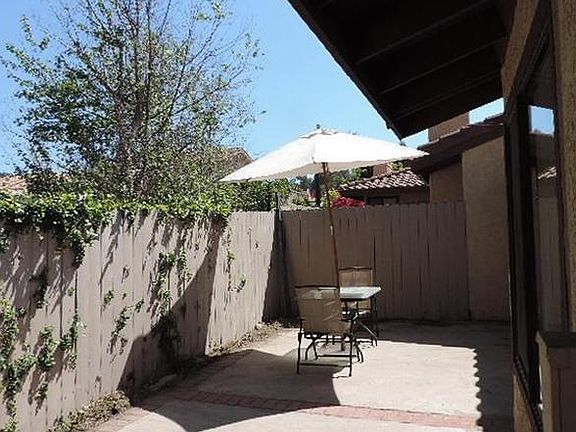 4th image of 1120 S Crofter Dr