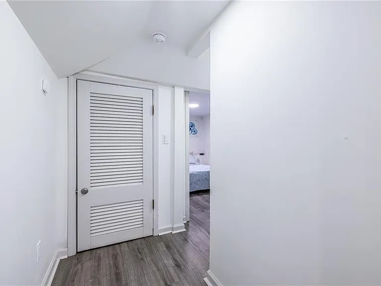 1122 Elaine Dr — Photo 31