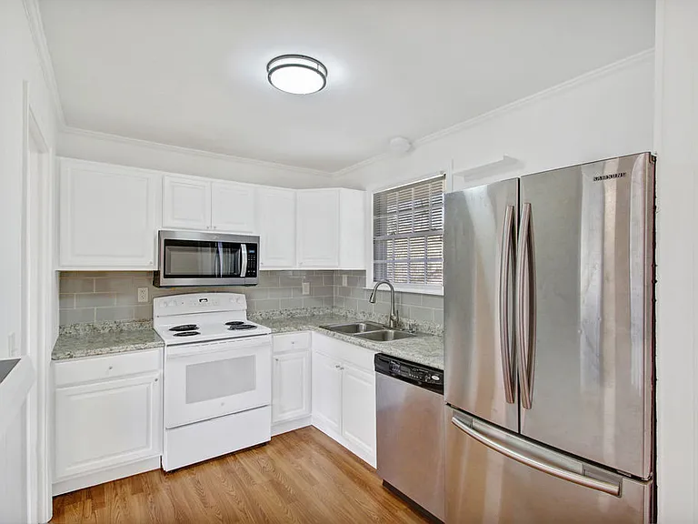 238 Townes Dr — Photo 12