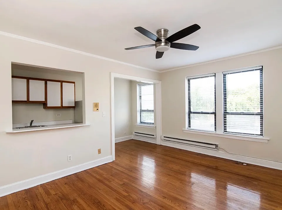 3333 N Lincoln Ave #304