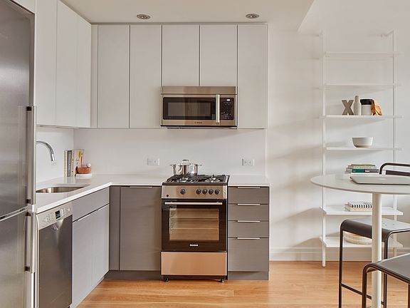 3rd image of 325 Kent Ave APT 1554