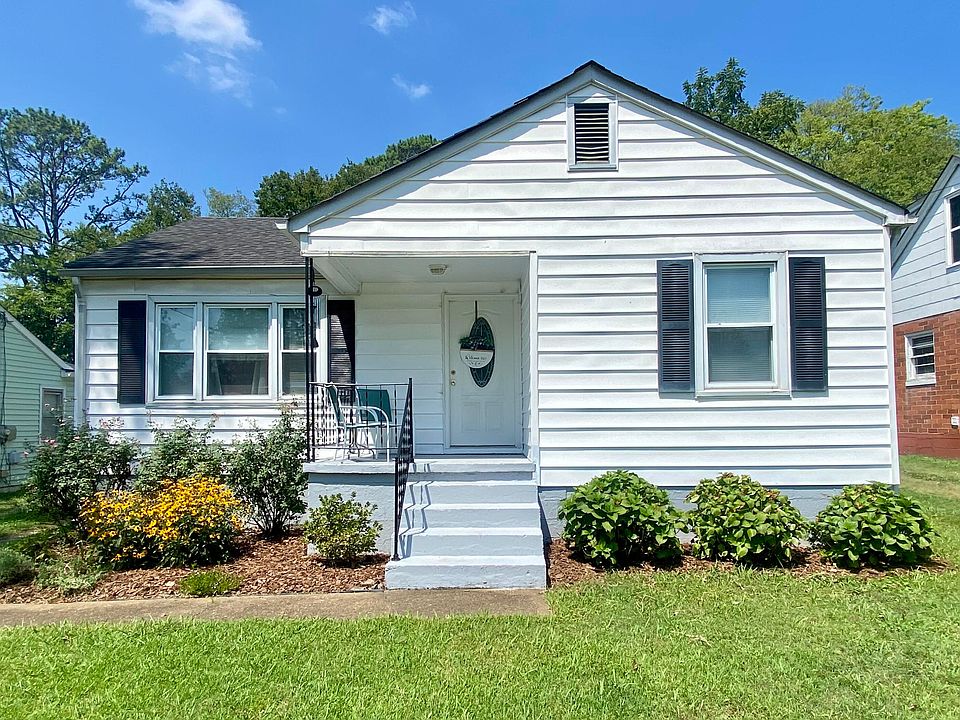 1st image of 1317 Adona Ln