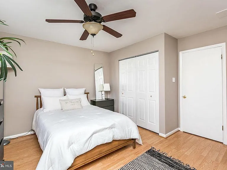 2211 E Baltimore St — Photo 14