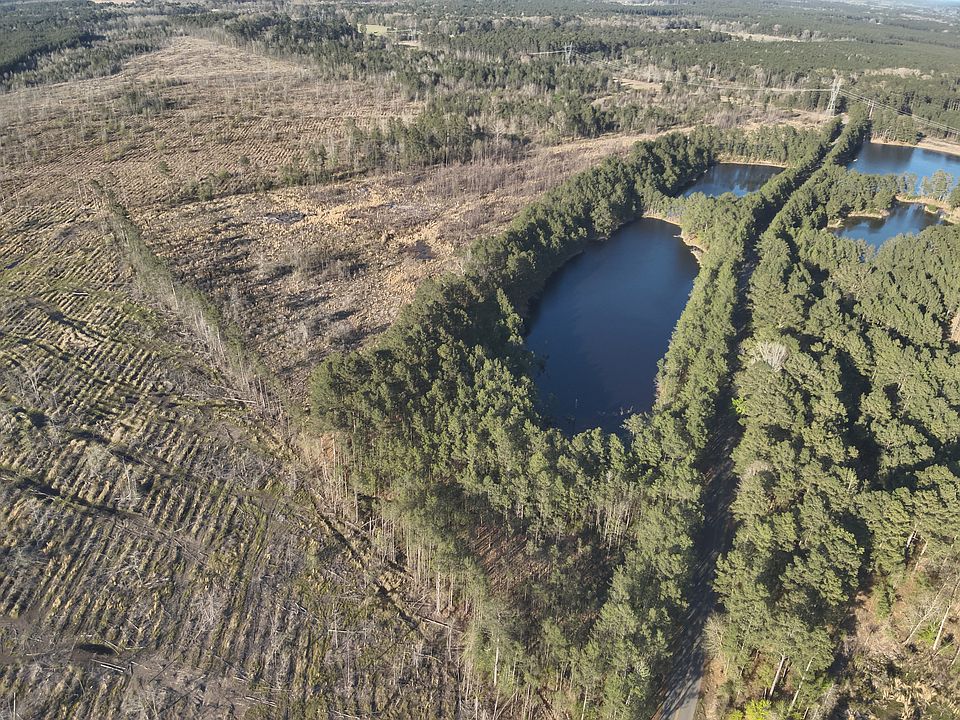 2nd image of Calhoun 26 Cres #26