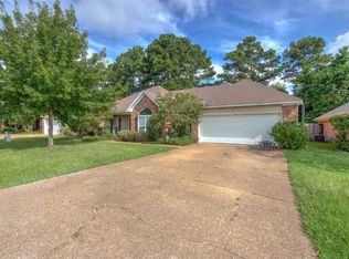 263 Cherry Bark Dr, Brandon, MS 39047