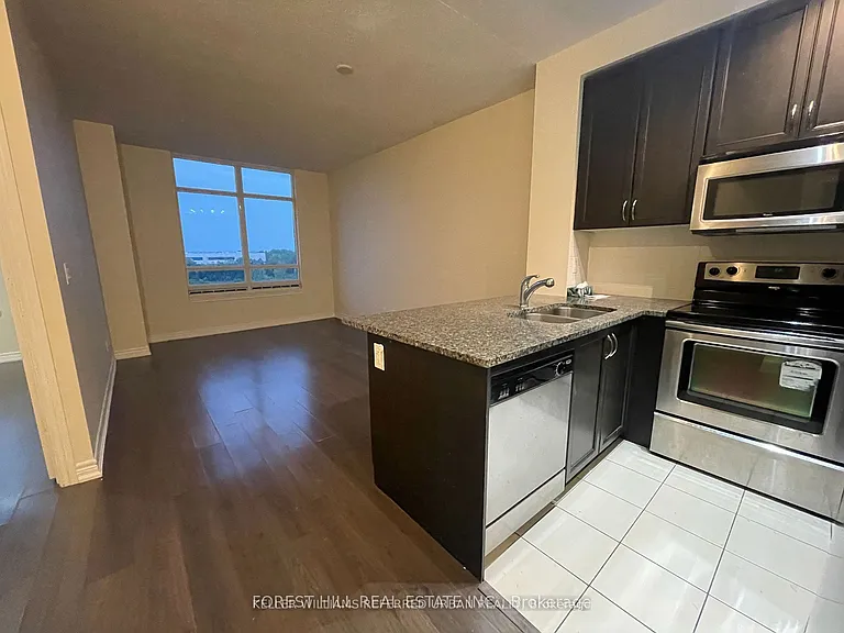 9245 Jane St #614 — Photo 15