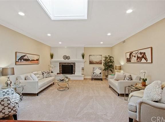 4th image of 3601 Julian Ave