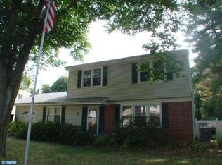 2148 Brandywood Dr, Wilmington, DE 19810