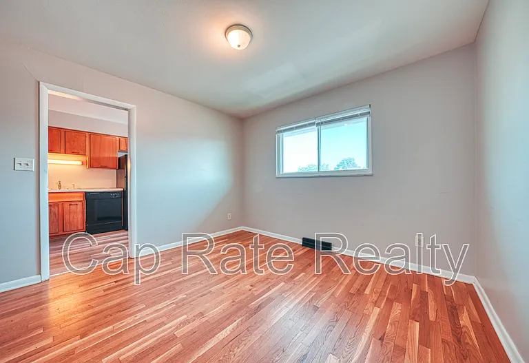 26 S Hampton Rd #D — Photo 6