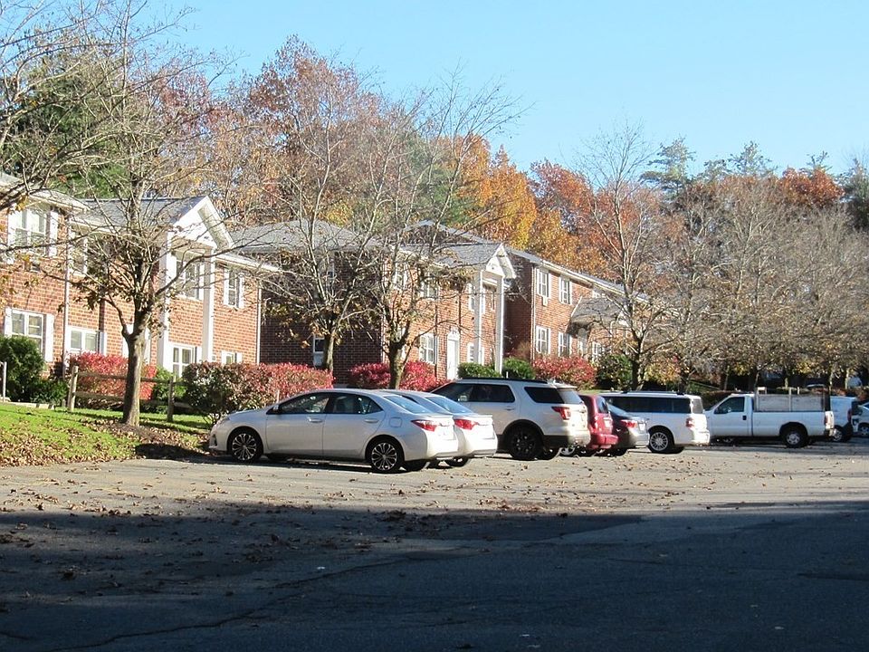 120 Litchfield Pines Dr APT D, Leominster, MA 01453 Zillow