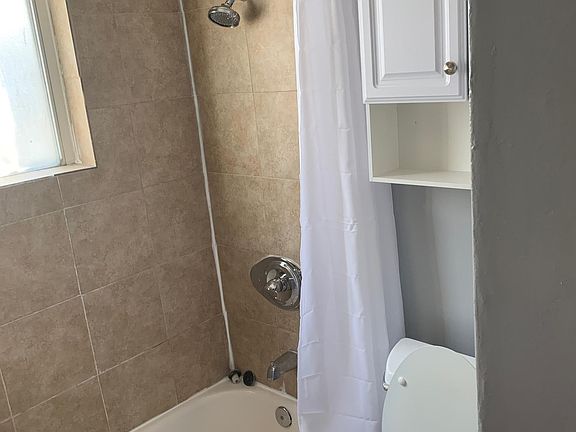 5th image of 1454 3/4 Silver Lake Blvd