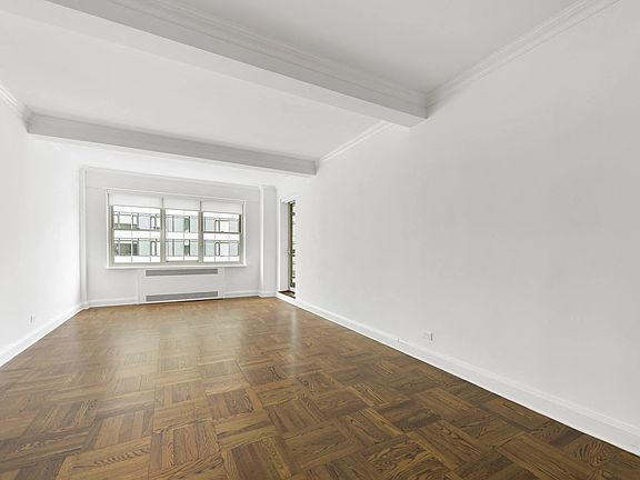 4th image of 300 E 57th St APT 13B