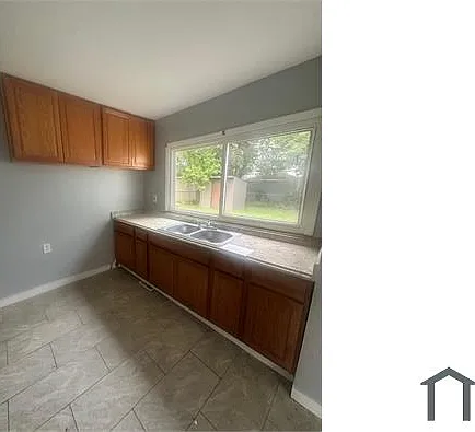 29165 Rosewood St — Photo 5