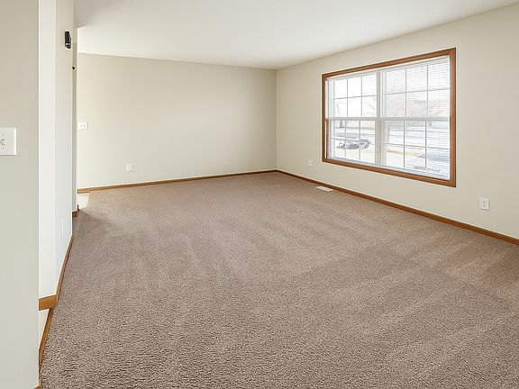 2nd image of 201 Crossing Dr