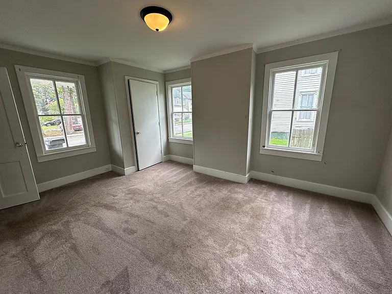 201 W Cypress St — Photo 7