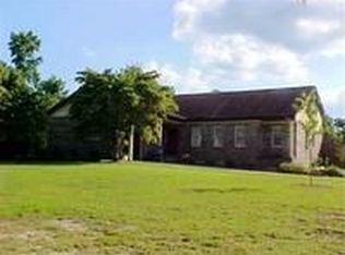 554 Washington Acres Rd, Hampstead, NC 28443