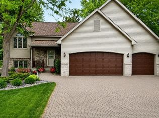 1247 Kinder Dr, Waconia, MN 55387
