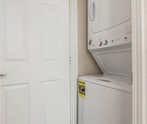 2nd image of 600 13th St Unit 834