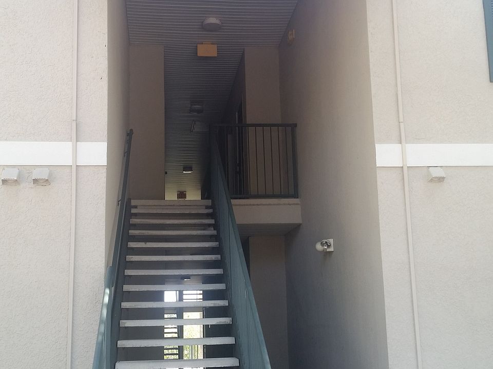 1st image of 8016 Hemingway Cir