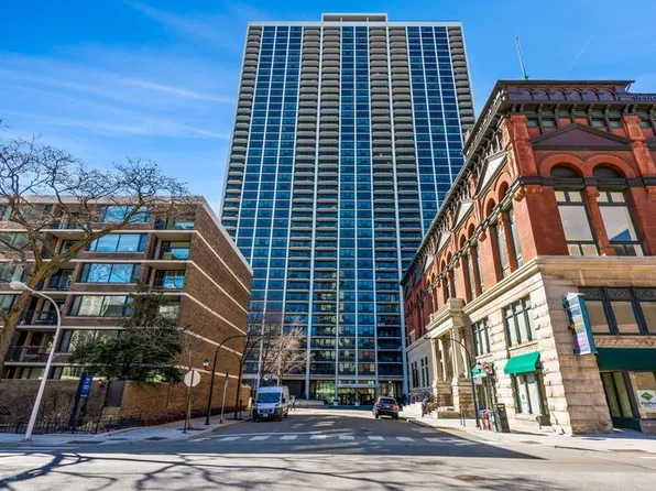 1560 N Sandburg Ter APT 1108J, Chicago, IL 60610