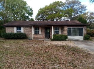 4343 Burbank Dr, Milton, FL 32583