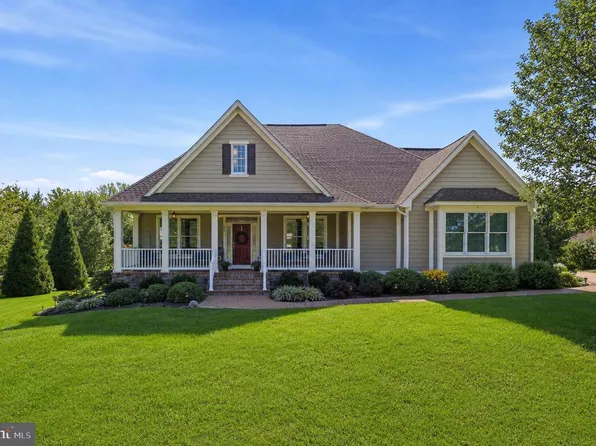 184 Heritage Dr, Shepherdstown, WV 25443
