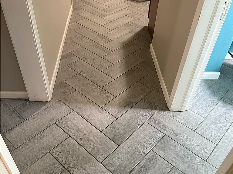 Fancy tile throughout