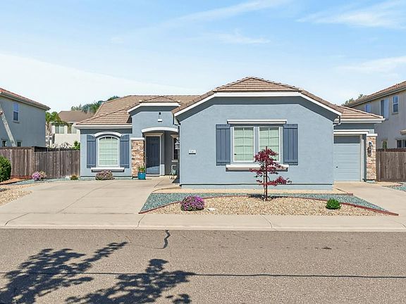 3rd image of 9341 Pascal Way