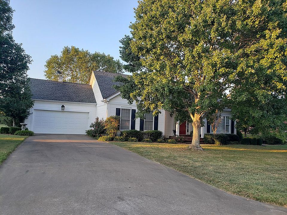 1st image of 2112 Villa Sq