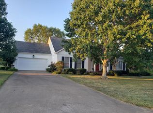 2112 Villa Sq, Murray, KY 42071
