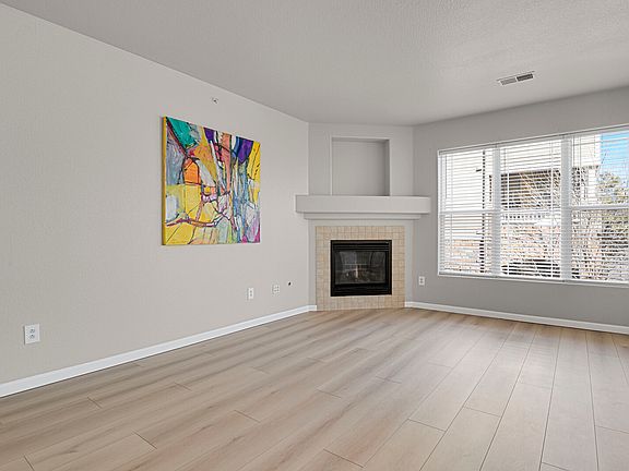 Living room/fairplace