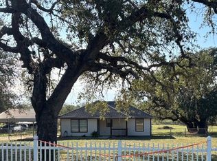 7629 W Fm 476, Poteet, TX 78065
