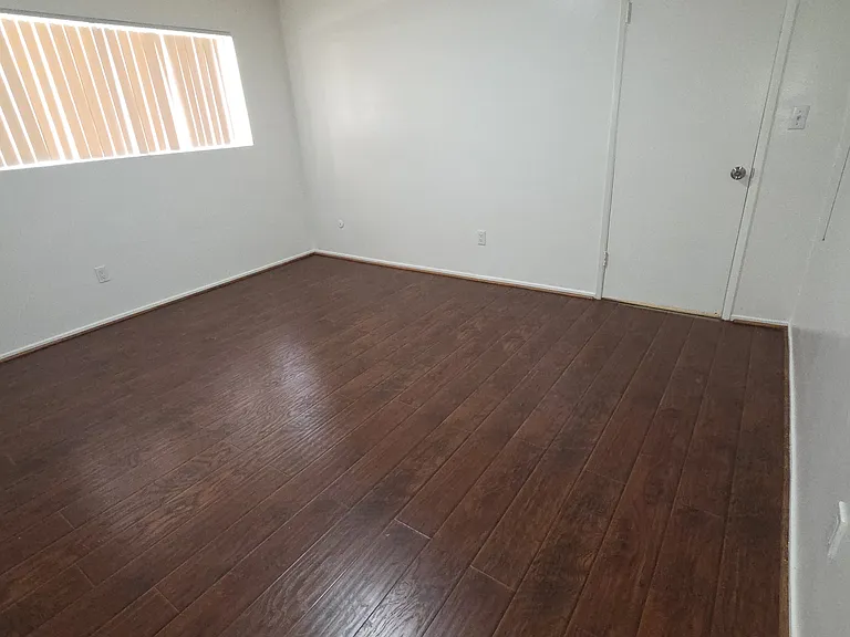 3-712 N Isabel St #3 — Photo 12