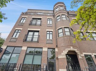 531 N Racine Ave APT 3, Chicago, IL 60642