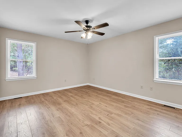 297 Irby Rd — Photo 11