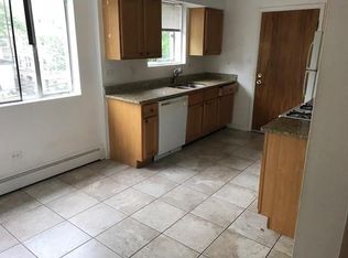 1403 W Sherwin Ave APT 2E, Chicago, IL 60626