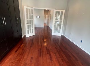 663 Irvine Turner Blvd, Newark, NJ 07112