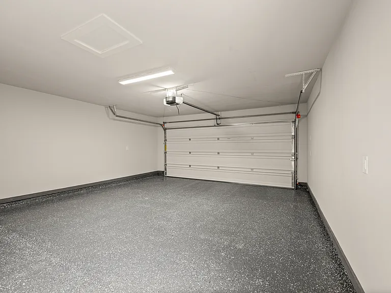 78 Morrow Dr — Photo 40